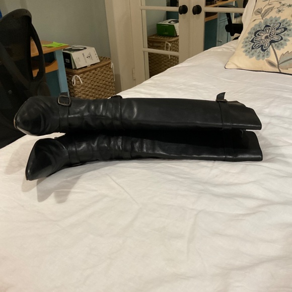 Manolo Blahnik *Authentic* Knee high boots S39 - Picture 8 of 9